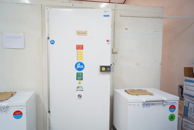 ブータン　ワクチンの中央保冷庫